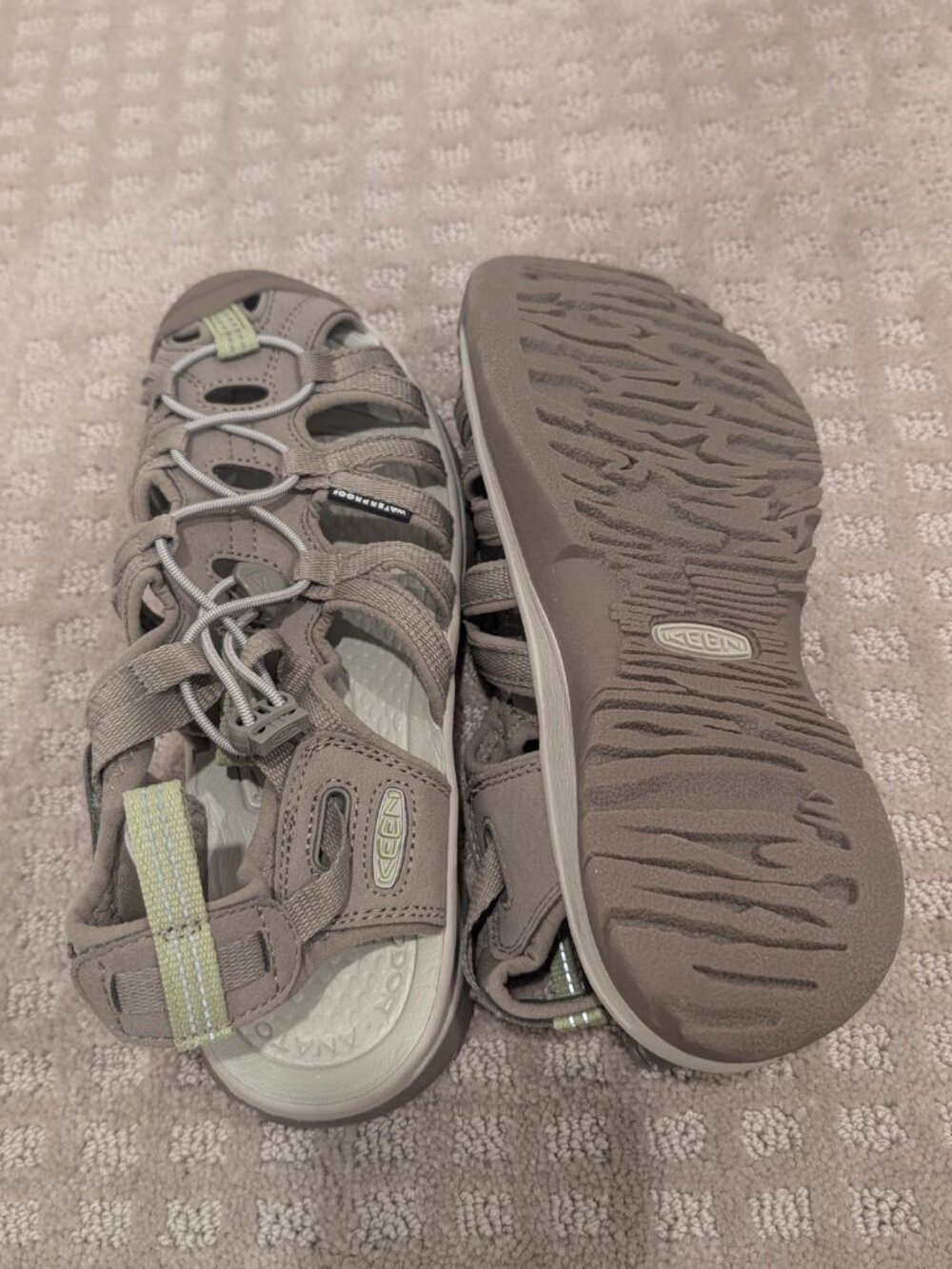Keen Whisper Waterproof Sandals - Women's sz 8 - Picture 8 of 8